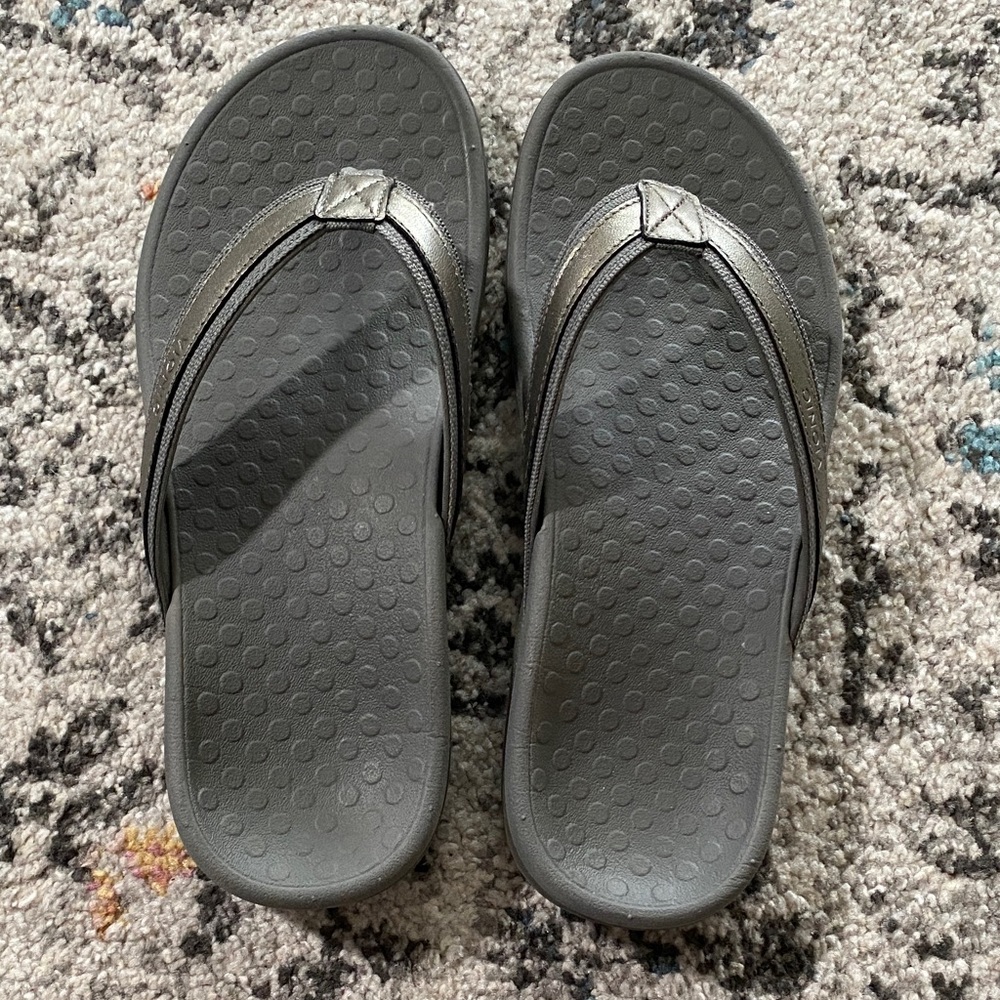 Vionic Grey Flip Flop Sandals